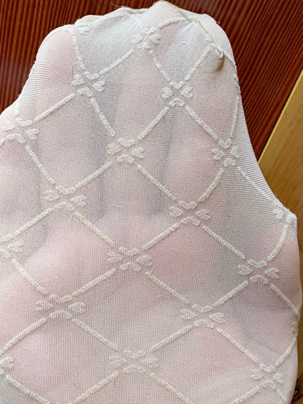 ♥️MOVING SALE! 
💕Wolford Sheer Tights w/ Hearts 💕 - Picture 5 of 6